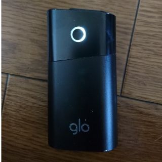 グロー(glo)の〈値段最終〉電子タバコ glo series2  シルバー&ブラック(タバコグッズ)