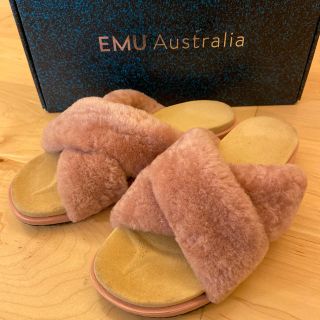 エミュー(EMU)のエミュー　ムートンサンダル　美品(サンダル)