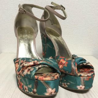 ナインウエスト(NINE WEST)のナインウェスト　サンダル(サンダル)