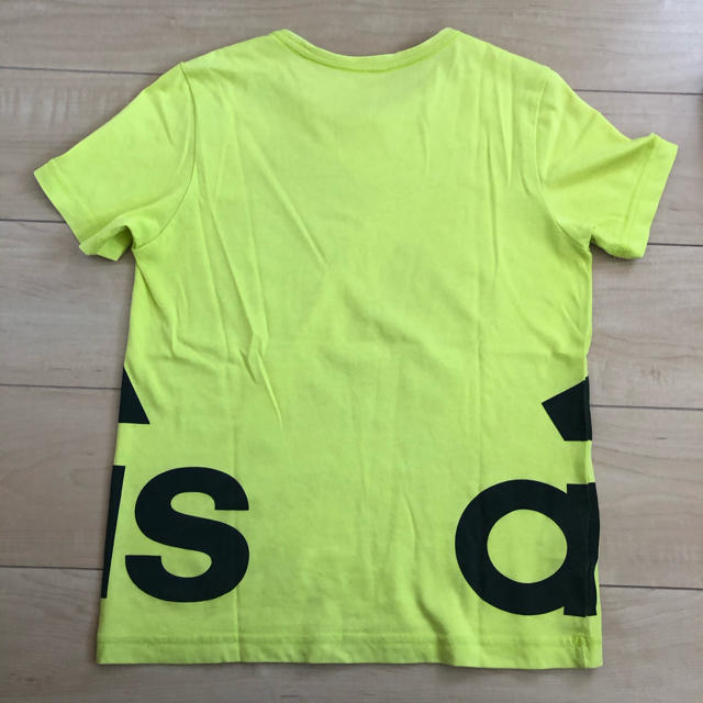 adidas(アディダス)のアディダスのTシャツ　150cm キッズ/ベビー/マタニティのキッズ服男の子用(90cm~)(Tシャツ/カットソー)の商品写真