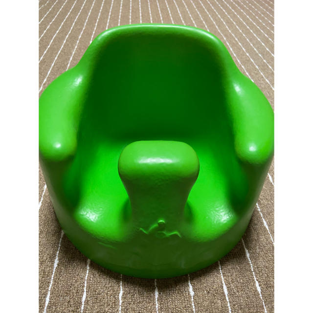 Bumbo(バンボ)のバンボ キッズ/ベビー/マタニティのキッズ/ベビー/マタニティ その他(その他)の商品写真