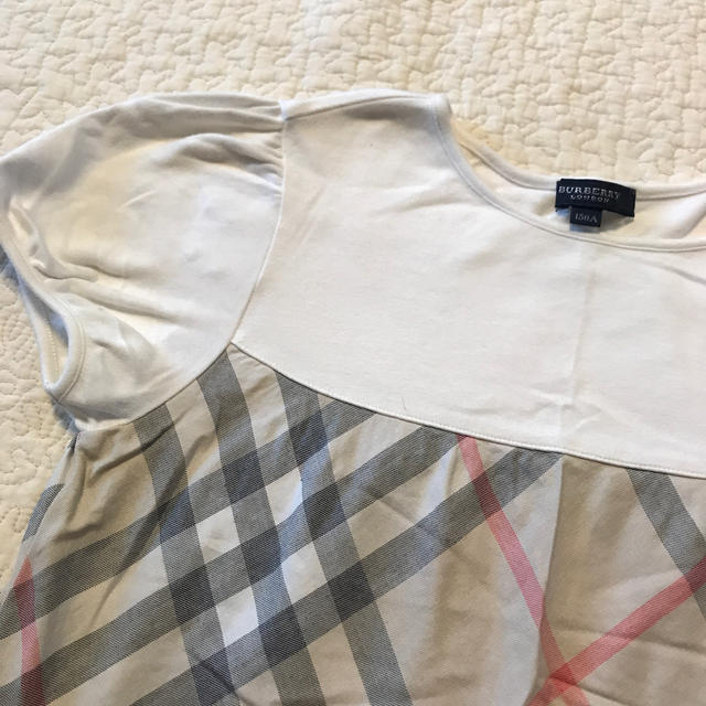 BURBERRY(バーバリー)の【美品】バーバリー150サイズパフスリーブTシャツ キッズ/ベビー/マタニティのキッズ服女の子用(90cm~)(Tシャツ/カットソー)の商品写真