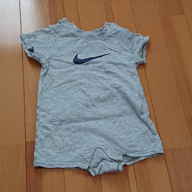 NIKE(ナイキ)のNIKE  ベビー服 キッズ/ベビー/マタニティのベビー服(~85cm)(ロンパース)の商品写真