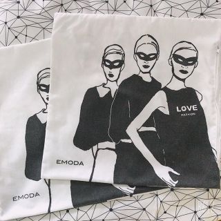 エモダ(EMODA)のEMODA クッションカバー2枚セット　非売品(その他)