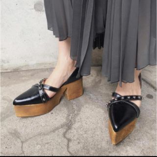 アメリヴィンテージ(Ameri VINTAGE)のAmeri  BALL WOOD PLATFORM PUMPS Mサイズ(ハイヒール/パンプス)