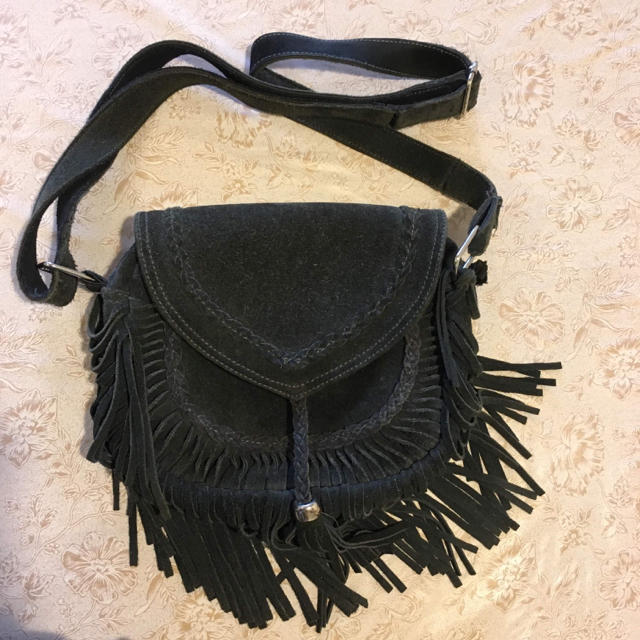 リアルレザー　フリンジバッグ　real leather fringe bag レディースのバッグ(ショルダーバッグ)の商品写真