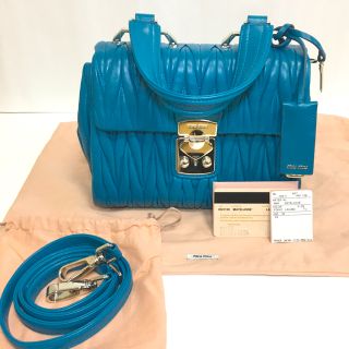 ミュウミュウ(miumiu)の【美品】ミュウミュウ マテラッセ レザー 2way ショルダーバッグ(ハンドバッグ)