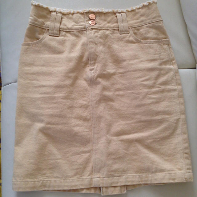 Kastane(カスタネ)のKastane デニムタイトスカート レディースのスカート(ひざ丈スカート)の商品写真