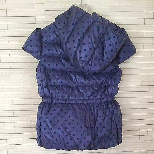 MONCLER(モンクレール)のモンクレール　キッズ ドットダウンベスト キッズ/ベビー/マタニティのキッズ服女の子用(90cm~)(ジャケット/上着)の商品写真