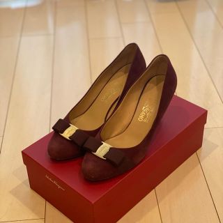 サルヴァトーレフェラガモ(Salvatore Ferragamo)のフェラガモ ferragamo (ハイヒール/パンプス)