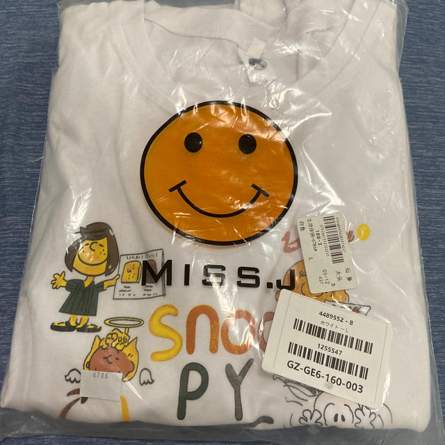 SNOOPY(スヌーピー)のスヌーピー　Tシャツ レディースのトップス(Tシャツ(半袖/袖なし))の商品写真