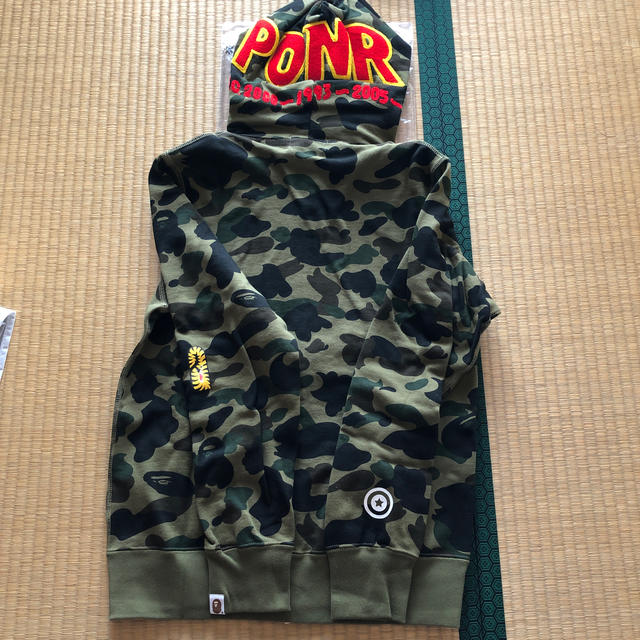 A BATHING APE(アベイシングエイプ)の【新品】シャークパーカー メンズのトップス(パーカー)の商品写真