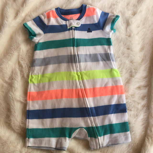 babyGAP(ベビーギャップ)のロンパース キッズ/ベビー/マタニティのベビー服(~85cm)(ロンパース)の商品写真