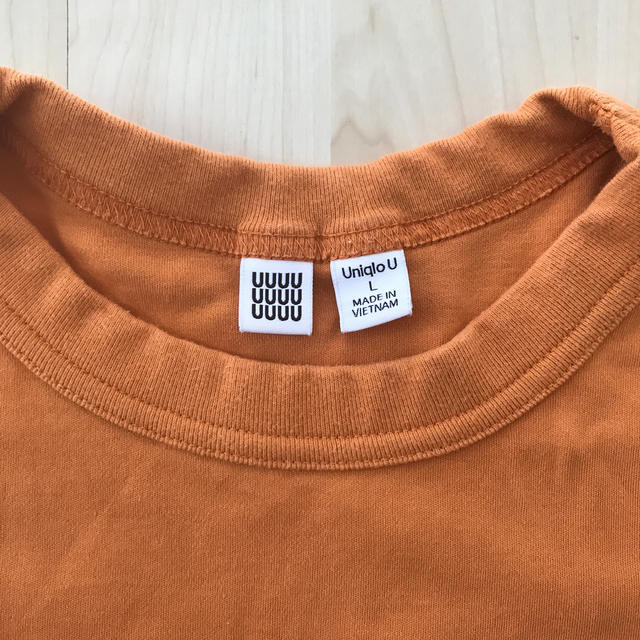 UNIQLO(ユニクロ)のfuuu様専用 UNIQLO Tシャツ オレンジ L レディースのトップス(Tシャツ(半袖/袖なし))の商品写真