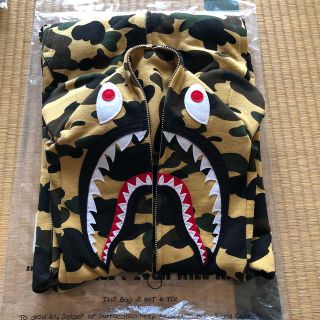 アベイシングエイプ(A BATHING APE)の【新品】シャークパーカー(パーカー)