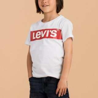 リーバイス(Levi's)の新品✨タグ付き♪未開封‼️ロゴが可愛い♡Tシャツ　7 /120cm相当　キッズ　(Tシャツ/カットソー)