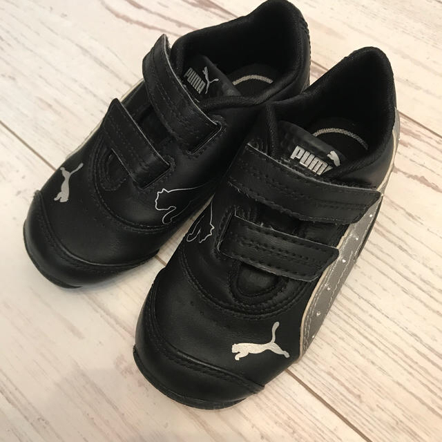 PUMA(プーマ)のプーマ♡ラインストーンシューズ キッズ/ベビー/マタニティのキッズ靴/シューズ(15cm~)(スニーカー)の商品写真