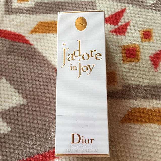 Christian Dior(クリスチャンディオール)のDIOR ジャドール　インジョイ　100ml コスメ/美容の香水(香水(女性用))の商品写真