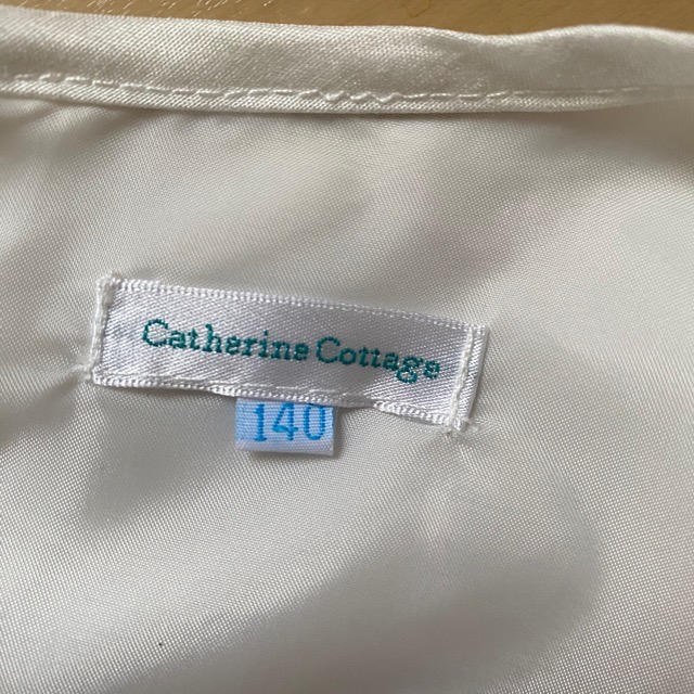 Catherine Cottage(キャサリンコテージ)のワンピース　ドレス140 チョーカー付　キャサリンコテージ　発表会　結婚式 キッズ/ベビー/マタニティのキッズ服女の子用(90cm~)(ドレス/フォーマル)の商品写真