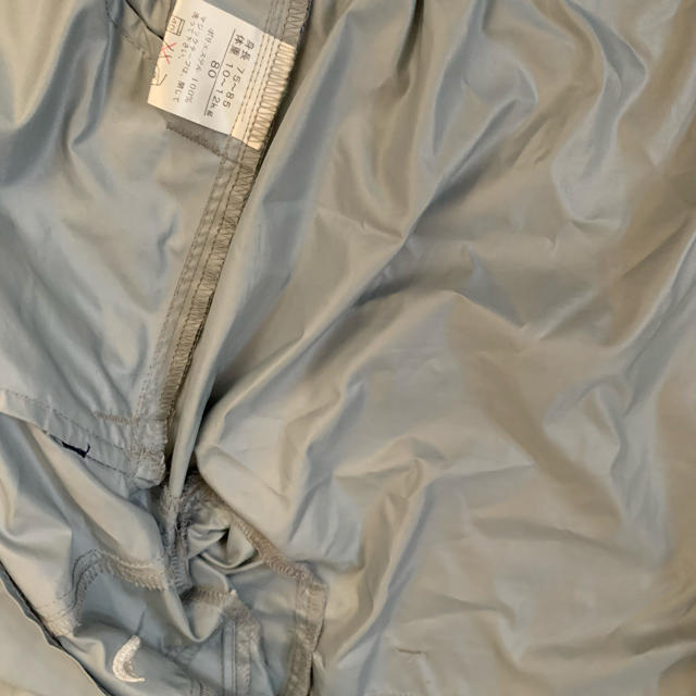 NIKE(ナイキ)のナイキ薄手パーカー キッズ/ベビー/マタニティのベビー服(~85cm)(ジャケット/コート)の商品写真