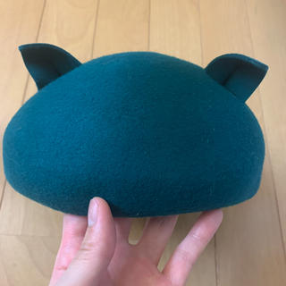 エリアーヌジジ(elianegigi)のeliane gigi 猫 キャット ベレー帽 グリーン 緑 帽子(ハンチング/ベレー帽)