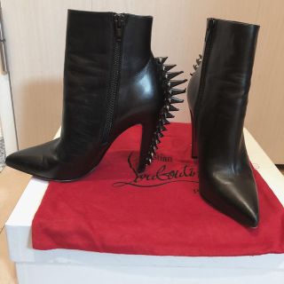 クリスチャンルブタン(Christian Louboutin)のクリスチャンルブタン  ショートブーツ(ブーツ)