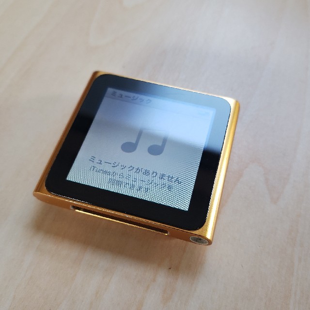 Apple(アップル)のIPod nano 8gb ＋純正未使用ケーブル スマホ/家電/カメラのオーディオ機器(ポータブルプレーヤー)の商品写真