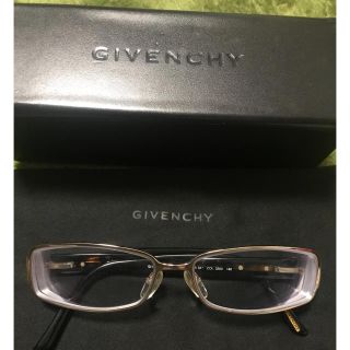 ジバンシィ(GIVENCHY)の新品未使用　GIVENCHY お洒落なデザイン　度入り眼鏡　(サングラス/メガネ)