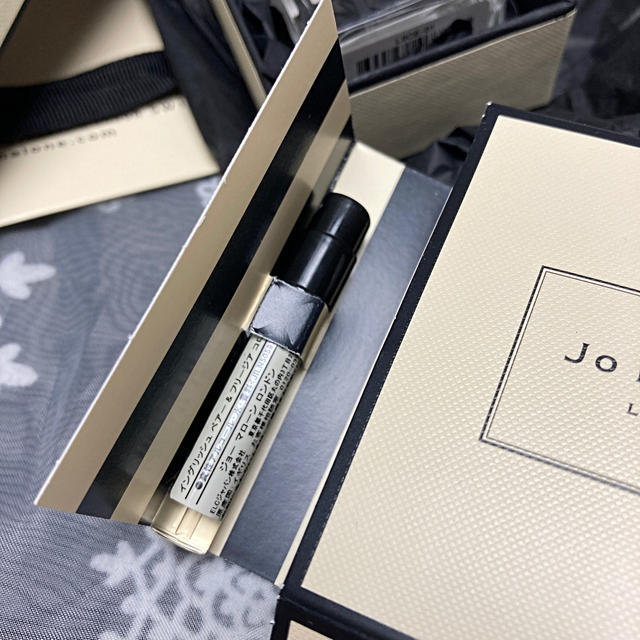 Jo Malone(ジョーマローン)のJO MALONE *ジョーマローン ヘアミスト30ml ペアー&フリージア* コスメ/美容のヘアケア/スタイリング(ヘアウォーター/ヘアミスト)の商品写真