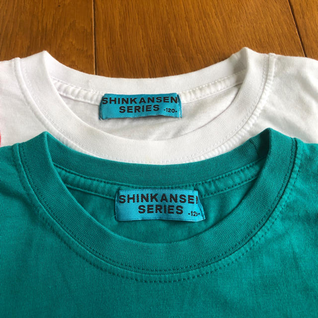 新幹線シリーズ 半袖Tシャツ2枚セット 120 キッズ/ベビー/マタニティのキッズ服男の子用(90cm~)(Tシャツ/カットソー)の商品写真