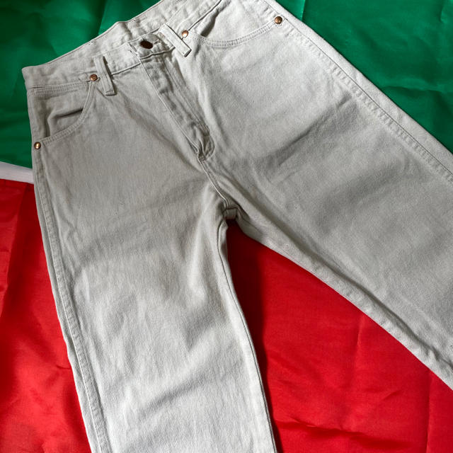 Wrangler(ラングラー)の美品！Wrangler ホワイトジーンズ ラングラー13mwzwt メンズのパンツ(デニム/ジーンズ)の商品写真