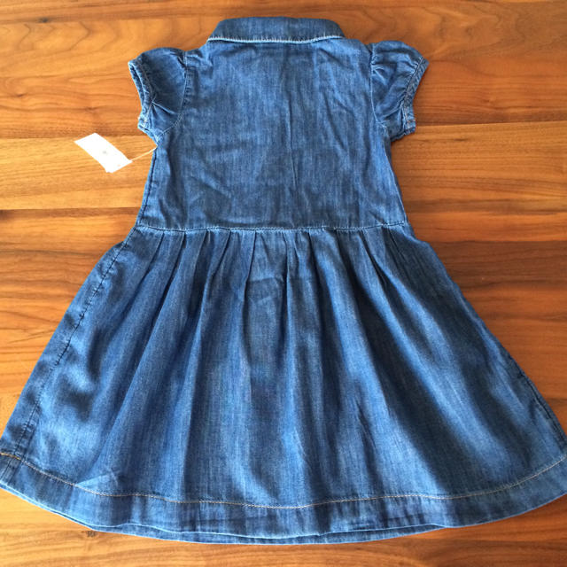 babyGAP(ベビーギャップ)の新品GAPデニムワンピ◡̈♥︎ キッズ/ベビー/マタニティのキッズ服女の子用(90cm~)(ワンピース)の商品写真