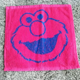 セサミストリート(SESAME STREET)のタオル　タオルハンカチ　エルモ　セサミ　セサミストリート　新品　未使用　赤　青(ハンカチ)