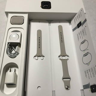 アップルウォッチ(Apple Watch)のApple Watch Series 5(GPS + Cellularモデル)(腕時計(デジタル))
