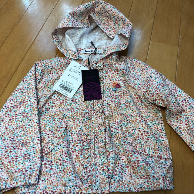 新品　ファミリア  リバティウィンドブレーカー　90キッズ服女の子用(90cm~)