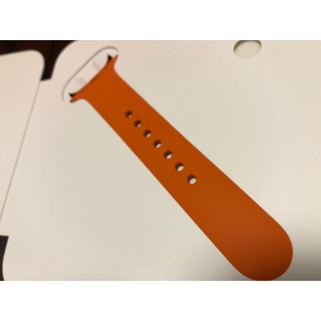 Hermes(エルメス)のHermes Apple Watch スポーツバンド　38mm レディースのファッション小物(腕時計)の商品写真