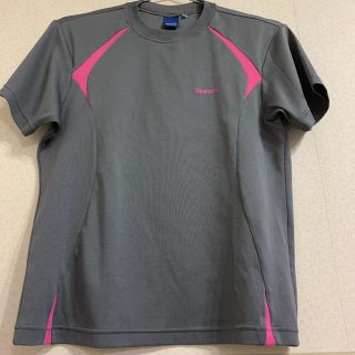 リーボック(Reebok)のレディース　スポーツ　tシャツ(ウェア)