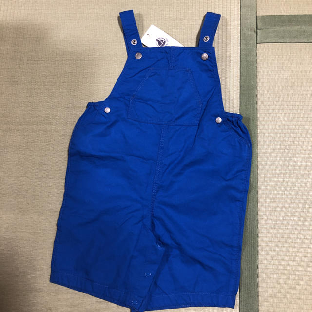 PETIT BATEAU(プチバトー)のプチバトー オーバーオール  24マンス キッズ/ベビー/マタニティのキッズ服男の子用(90cm~)(パンツ/スパッツ)の商品写真