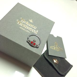 ヴィヴィアンウエストウッド(Vivienne Westwood)のヴィヴィアン♡ハートセーフティピンリング(リング(指輪))