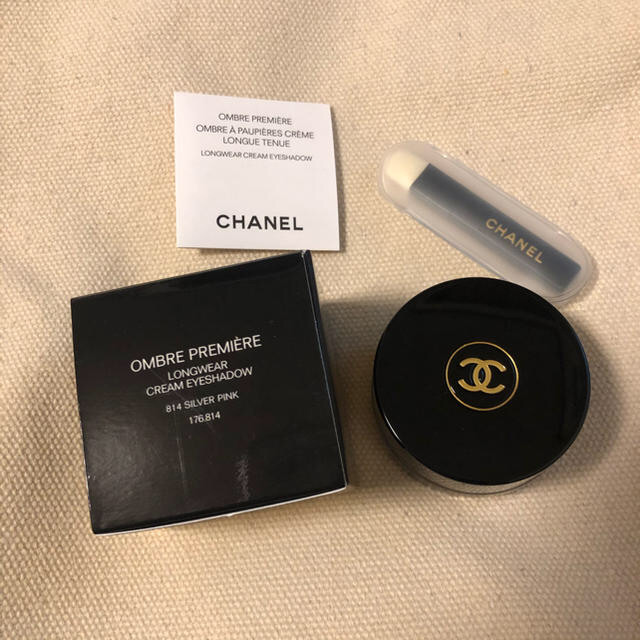 CHANEL(シャネル)のCHANEL オンブルプルミエールクレーム814 コスメ/美容のベースメイク/化粧品(アイシャドウ)の商品写真