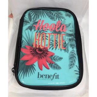 ベネフィット(Benefit)の新品 Benefit ベネフィット ポーチ hoola hottie ラメ入り(ポーチ)