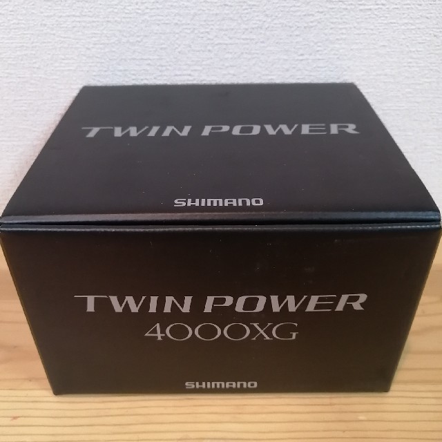 シマノ ’20 ツインパワー TWIN　POWER 4000XG 納品書付 新品