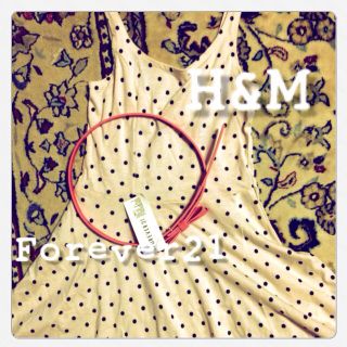 エイチアンドエム(H&M)のH&Mドットワンピ(ミニワンピース)
