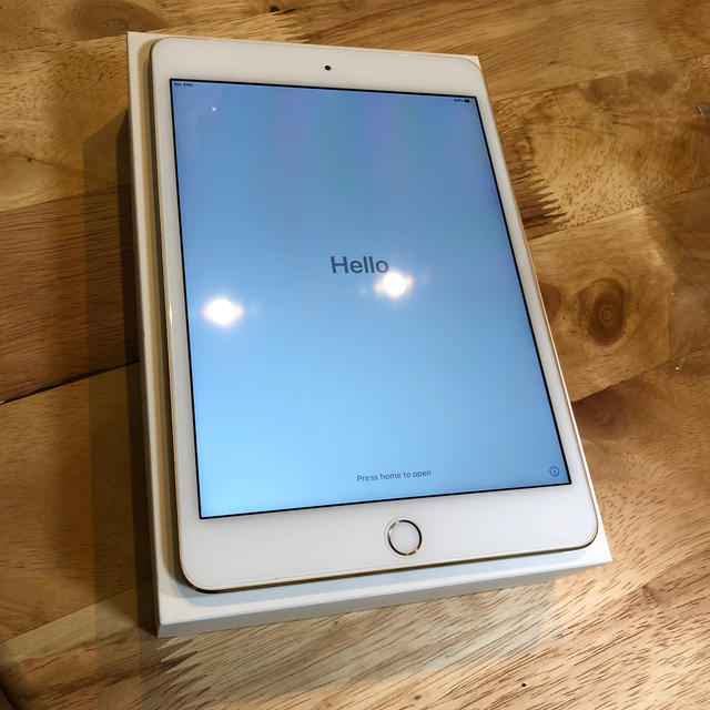 iPad mini4 Wi-Fi+Cellularモデル32GBsoftbank