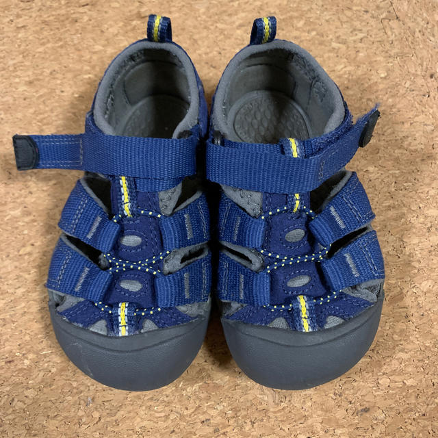 KEEN(キーン)のKEEN サンダル　2足セット　13.5cm 美品 キッズ/ベビー/マタニティのベビー靴/シューズ(~14cm)(サンダル)の商品写真