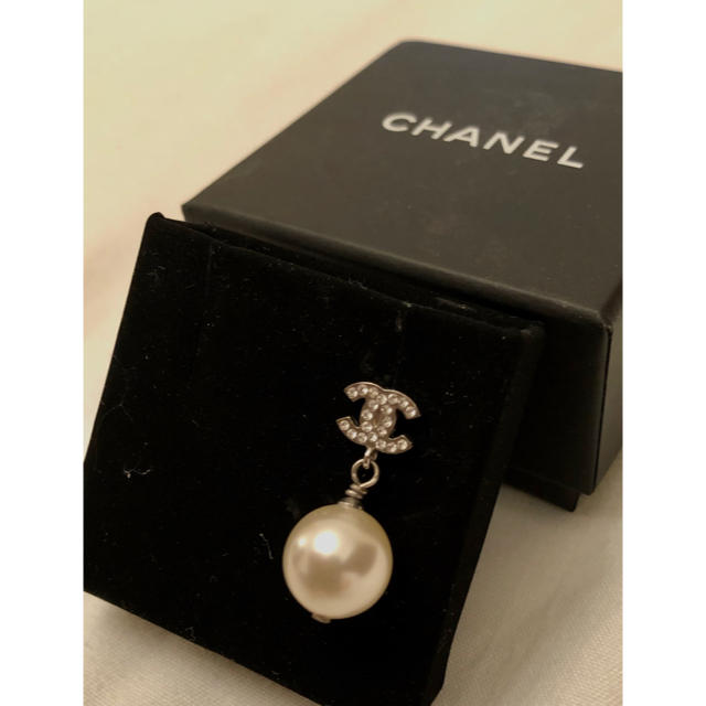 CHANEL(シャネル)のシャネルピアス片耳 レディースのアクセサリー(ピアス)の商品写真