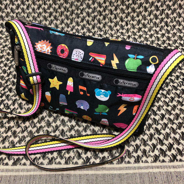 LeSportsac(レスポートサック)のレスポートサック　ミニショルダーバッグ レディースのバッグ(ショルダーバッグ)の商品写真