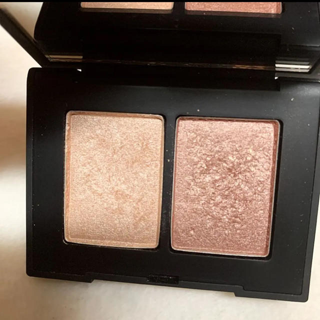 NARS(ナーズ)のNARS デュオアイシャドー 3930 コスメ/美容のベースメイク/化粧品(アイシャドウ)の商品写真