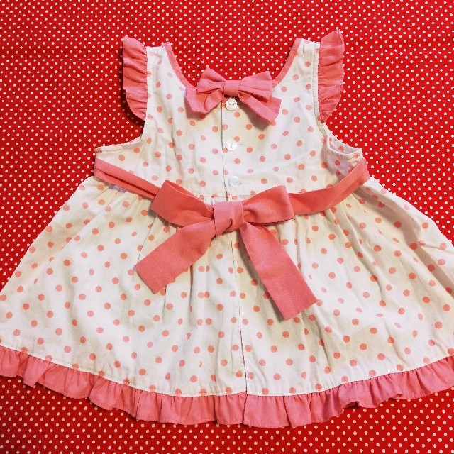 Shirley Temple(シャーリーテンプル)のシャーリーテンプル　ドットエプロン キッズ/ベビー/マタニティのキッズ服女の子用(90cm~)(その他)の商品写真