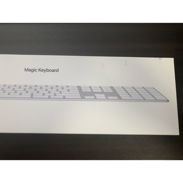 Apple　Magic Keyboard テンキー付き (JIS) MQ052J/A(A1843)　シルバー 元箱あり